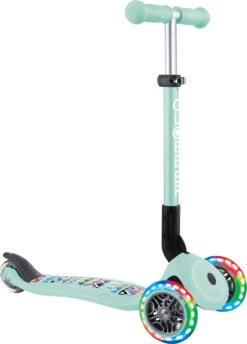 GLOBBER Junior Foldable Fantasy Lights Mint-Tribal, Mit Leuchtrollen