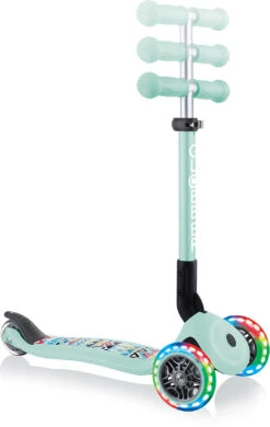 GLOBBER Junior Foldable Fantasy Lights Mint-Tribal, Mit Leuchtrollen -Kinderprodukte globber junior foldable fantasy lights mint tribal mit leuchtrollen 3