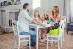 Junior Booster In Fuchsia -Kinderprodukte koru kids junior booster in fuchsia 8