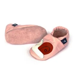 Hausschuhe / Lederpuschen Mit Schnecke In Rosa / Weiß -Kinderprodukte pantau its a small world hausschuhe lederpuschen mit schnecke in rosa weiss 2